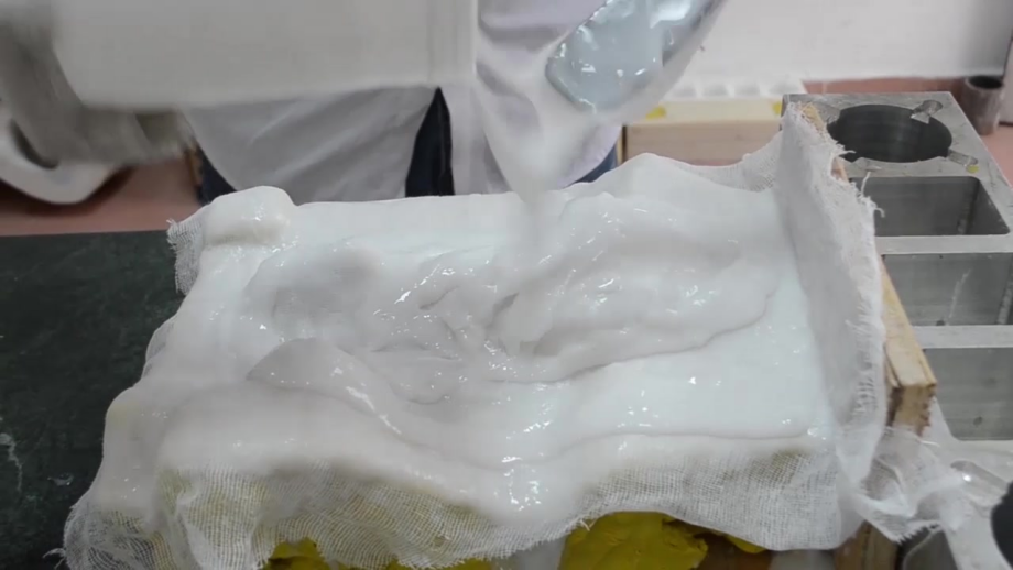 模具硅膠刷模如何使用，有什么需要注意的 ？